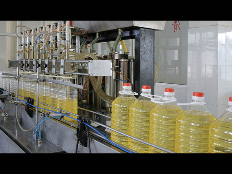 花生油灌裝機(jī) 花生油灌裝機(jī)